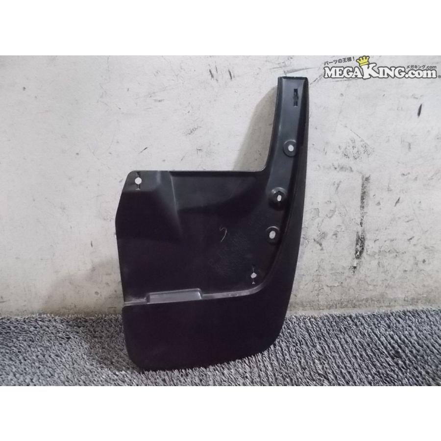 TRJ120W プラド・マッドガード・76625－60170リヤ右用