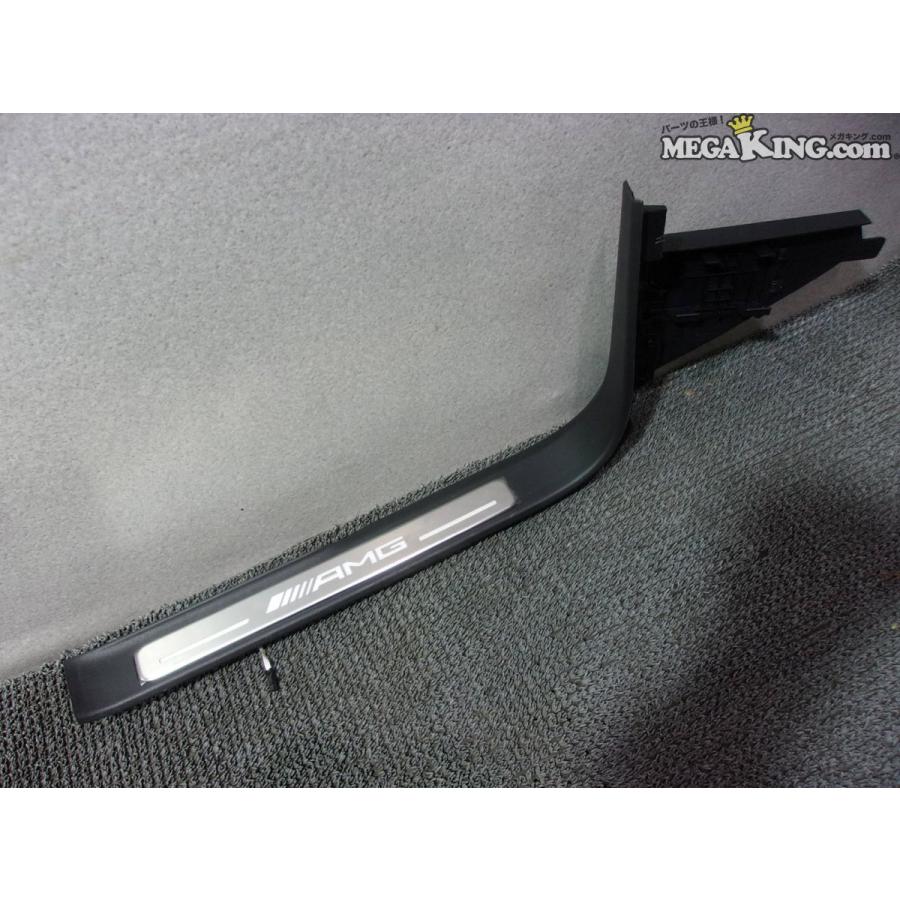 ベンツ W463A G63 Gクラス メーカー不明 スカッフプレート イルミ付き