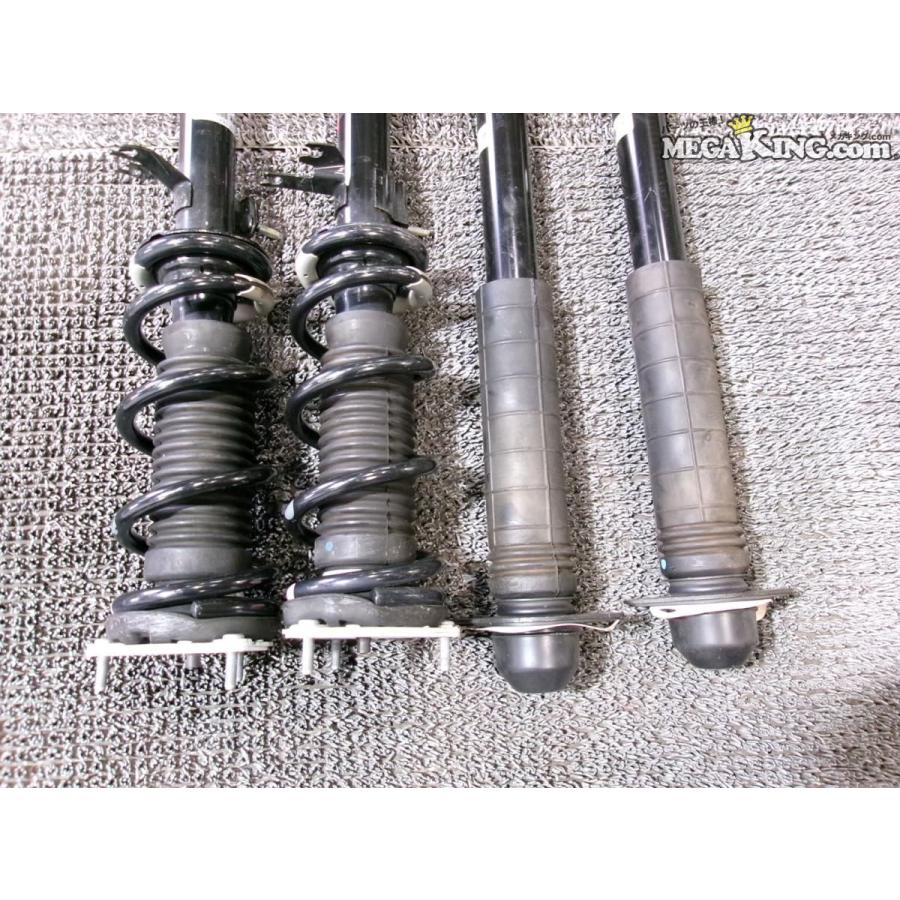 Z34 フェアレディZ 前期 純正 ショック&サスペンション Z34 フェアレディZ 前期 純正 ショック&サスペンション
