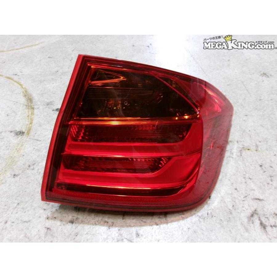 BMW F30 3シリーズ セダン 純正 ノーマル テールランプ テールライト