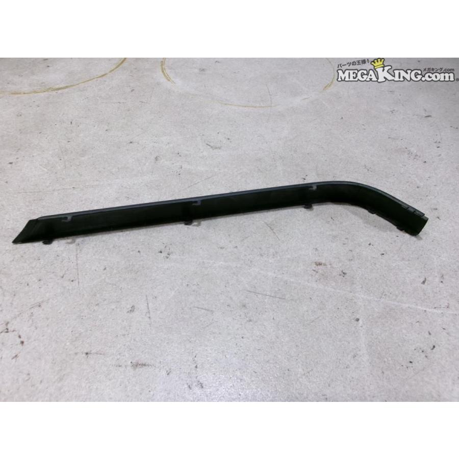 BMW E36 3シリーズ クーペ 純正 ノーマル リア リヤ バンパーモール 左