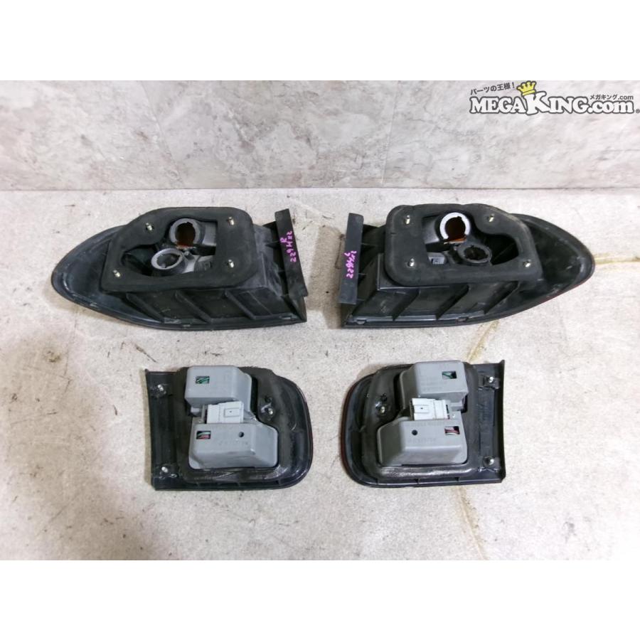 EG8 シビック フェリオ 純正 ノーマル テールランプ テール EG8 シビック フェリオ 純正 ノーマル テールランプ テール