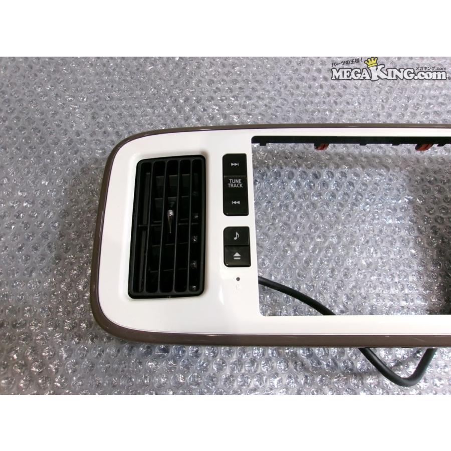☆未使用☆LA800S ムーヴキャンバス 純正 ノーマル ナビパネル