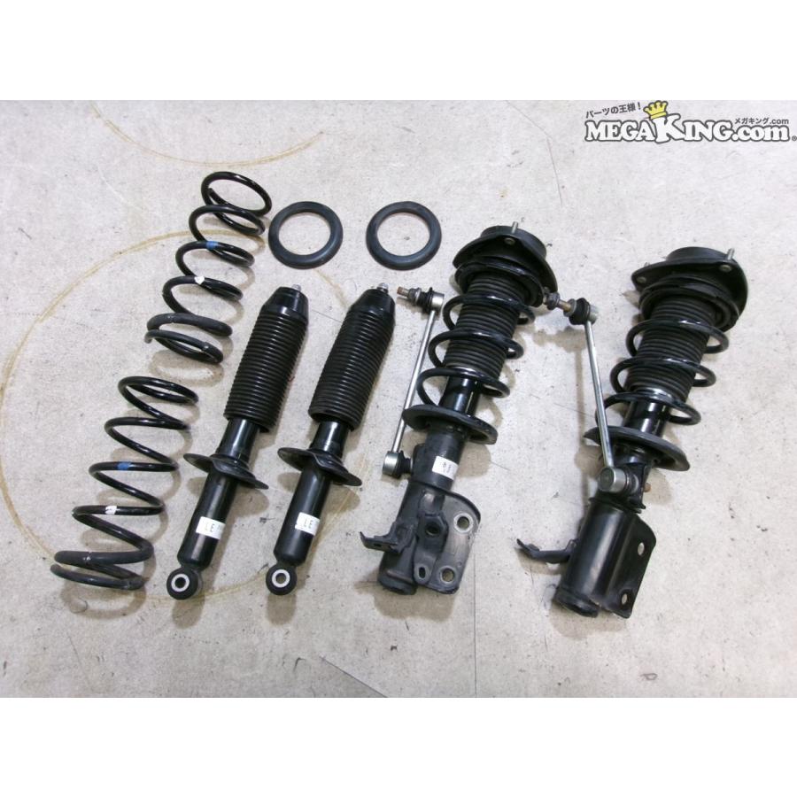 86 後期　純正　サスペンション　ZN6 ZN6 86 ハチロク 後期 純正 ショック&サスペンション アブソーバー 1台