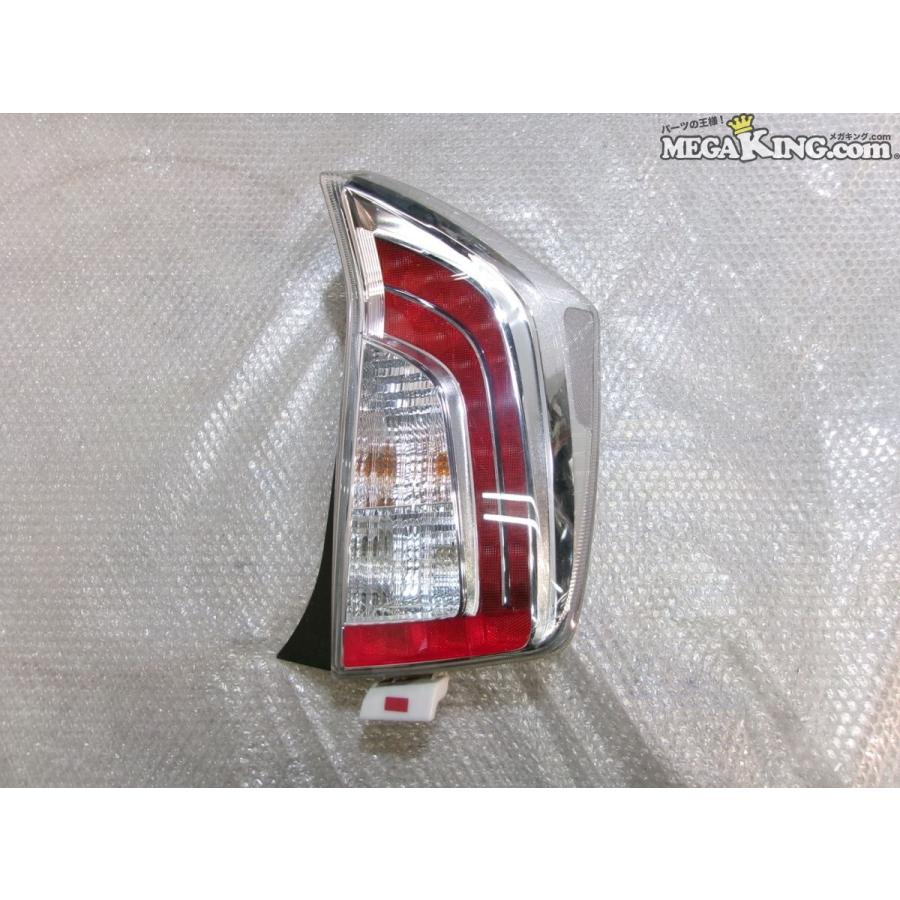 30プリウス後期 純正テール ZVW30 プリウス 後期 純正 ノーマル テールランプ テールライト 右