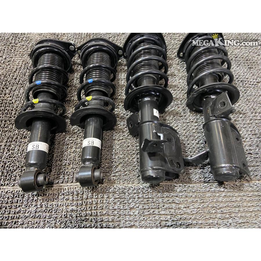 ZN8 GR86 ハチロク 純正 ノーマル ショック&サスペンション 1台分