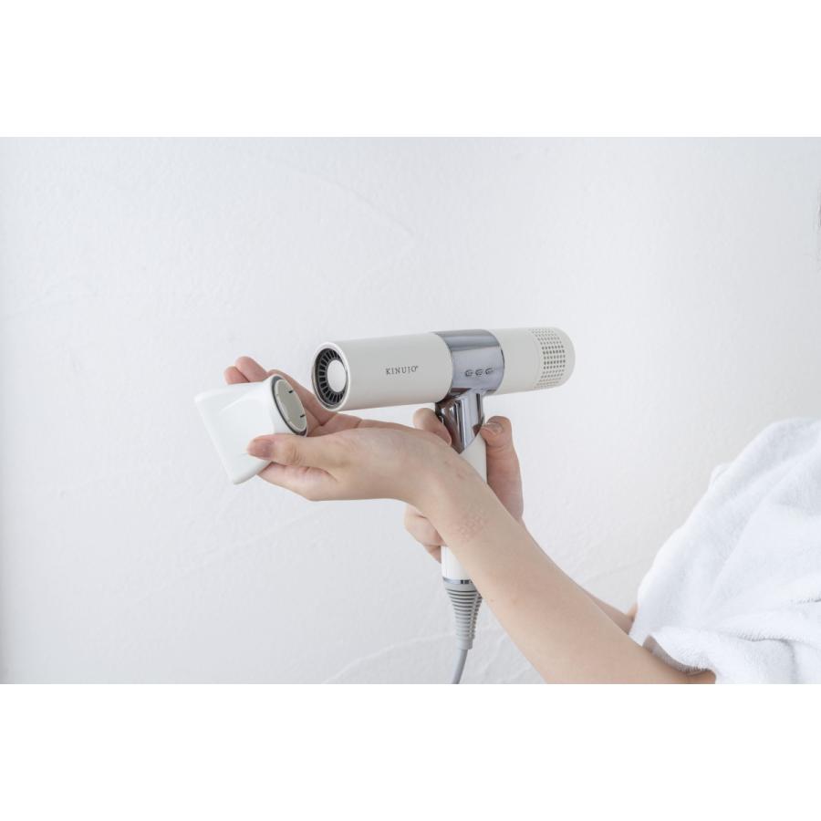 KINUJO Hair Dryer キヌージョ ドライヤー　ホワイト 絹女 KINUJO Hair Dryer キヌージョ ヘアドライヤー ホワイト