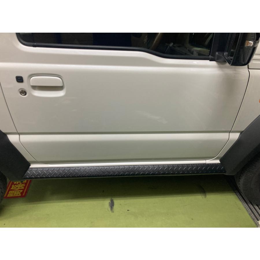 樹脂製縞板サイドシルプロテクター JB74 シマ板 黒 : 愛工房 樹脂製縞板サイドシルプロテクター JB74 シマ板 黒 : 愛工房
