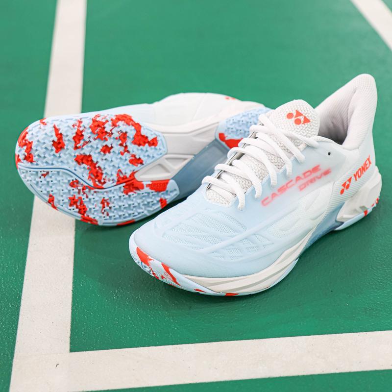 YONEX ヨネックス エアロフライト サイズ22.0 バドミントンシューズ YONEX ヨネックス エアロフライト サイズ22.0 バドミントンシューズ