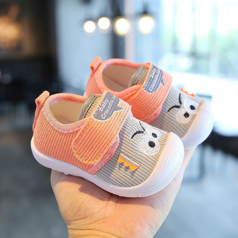 ベビー 靴 キッズ 笛入り 音鳴る 面白い かわいい 音が出る 笛付き 子供shoes くつ シューズ スニーカー赤ちゃん 子供 男児 女児 子供靴 | 