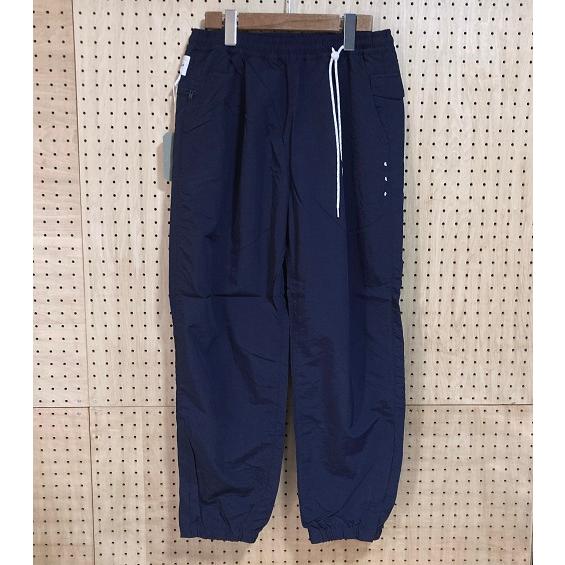 マンネンロウ/ナイロンハーヴェストトレーナー／ネイビー 迷迭香 NYLON HARVEST TRAINER CLASSIC マンネンロウ ナイロン