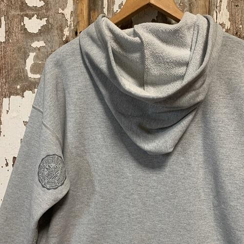 UNHALFDRAWING 　SWEAT LONG SLEEVE HOODIE　アンハーフドローイング　リサイクルポリエステルスウェットパーカ　グレー｜megurumie｜03