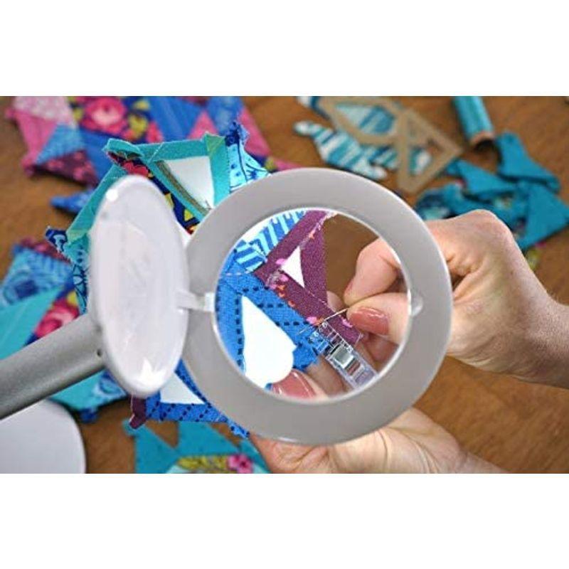 第29回日本文具賞2020機能部門優秀賞受賞TV・雑誌でも絶賛超高演色性モバイル拡大鏡付き自然光LEDライト：新ハローゴー（Halo Go） 雑誌でも絶賛超高演色性モバイル拡大鏡付き自然光LEDライト：新ハローゴー Halo Go