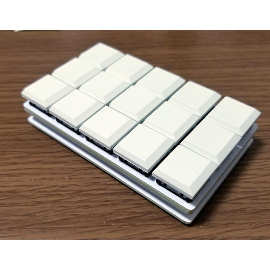 素-Shiro」名刺サイズの極小薄型自作キーボードキットわずか15キーで36