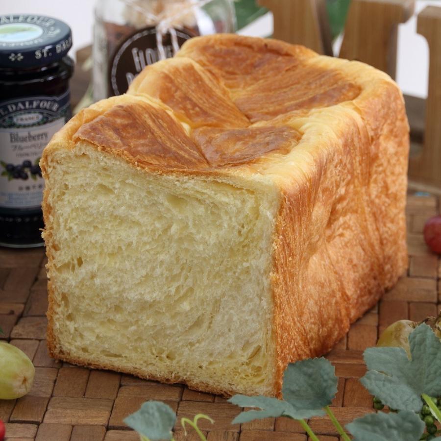 デニッシュ 食パン プレーン ＆ 栗 1斤 2本 セット 化粧箱入 熨斗可 送料無料 クリスマス 御年賀 ギフト 内祝 御礼 |  | 01