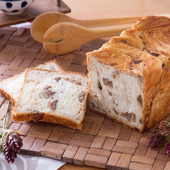 デニッシュ 食パン プレーン ＆ 栗 1斤 2本 セット 化粧箱入 熨斗可 送料無料 クリスマス 御年賀 ギフト 内祝 御礼 |  | 02