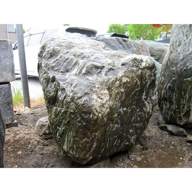 庭石　四国青石　引取り限定　配送不可能 庭石 四国青石 引取り限定 配送不可能