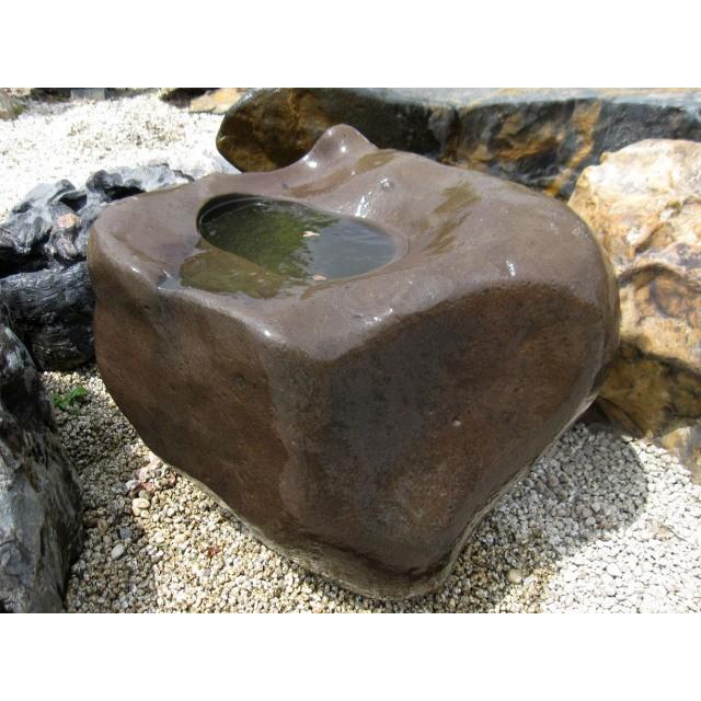 手水鉢 水鉢 たまり石 天然石 庭石 つくばい 溜まり石 景石 蹲 和風