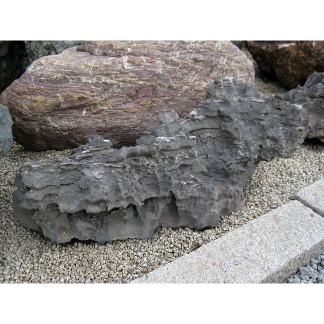 《送料込》 太湖石 庭石 天然石 景石 銘石 【ZYX1561266455】(55770円)