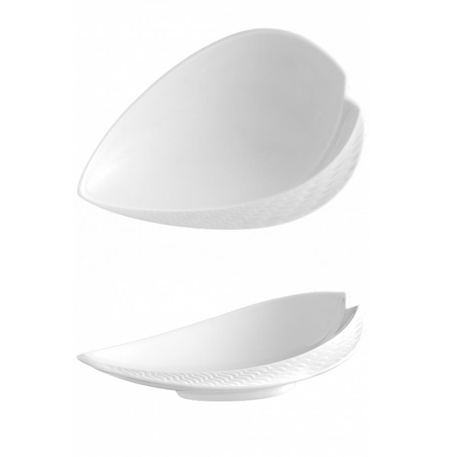 マイセン、葉っぱ型 白い皿 ハンドル付き マイセン、葉っぱ型 白い皿 ハンドル付き