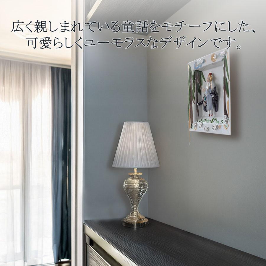 マイセン 壁掛け 約16×14cm メルヘンプラーク「赤ずきんちゃん