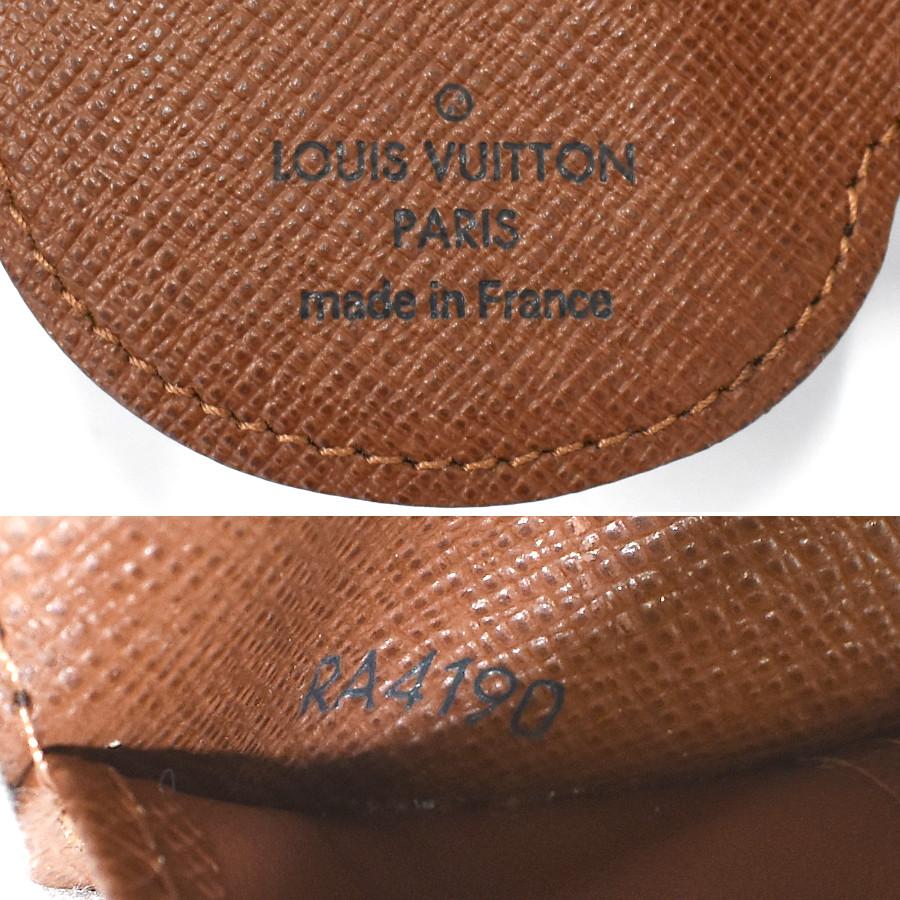 LOUIS VUITTON（ルイ・ヴィトン） ミュルティクレロンPM 4連キーケース