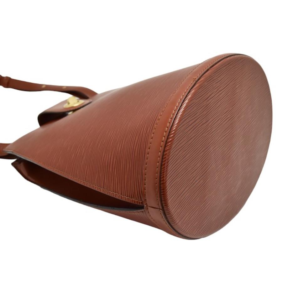 LOUIS VUITTON（ルイ・ヴィトン） ショルダーバッグ クリュニー エピ