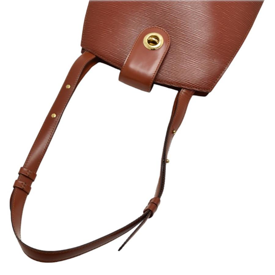 LOUIS VUITTON（ルイ・ヴィトン） ショルダーバッグ クリュニー エピ