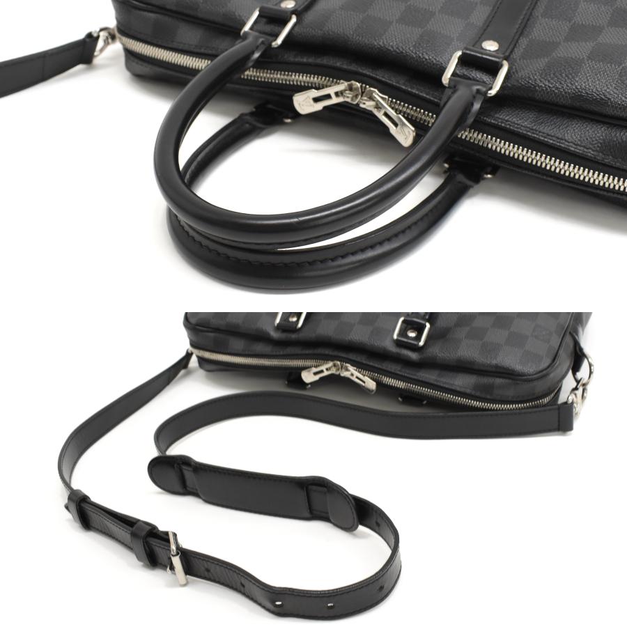 LOUIS VUITTON（ルイ・ヴィトン） ポルト ドキュマン ヴォワヤージュ