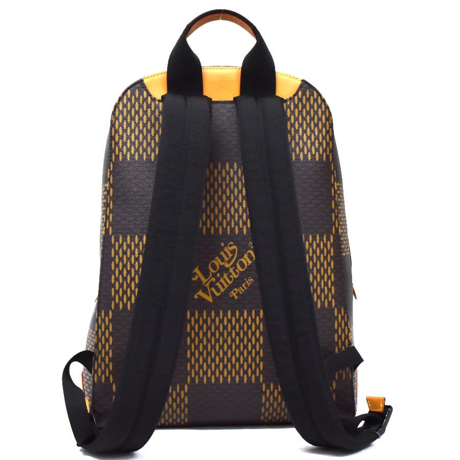 LOUIS VUITTON（ルイ・ヴィトン） 新品同様 リュック LV スクエアード