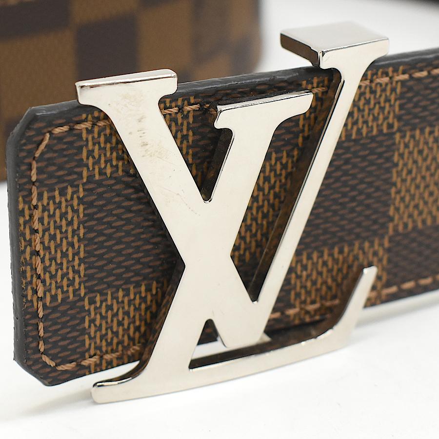 LOUIS VUITTON（ルイ・ヴィトン） 新品同様 ベルト LV イニシャル