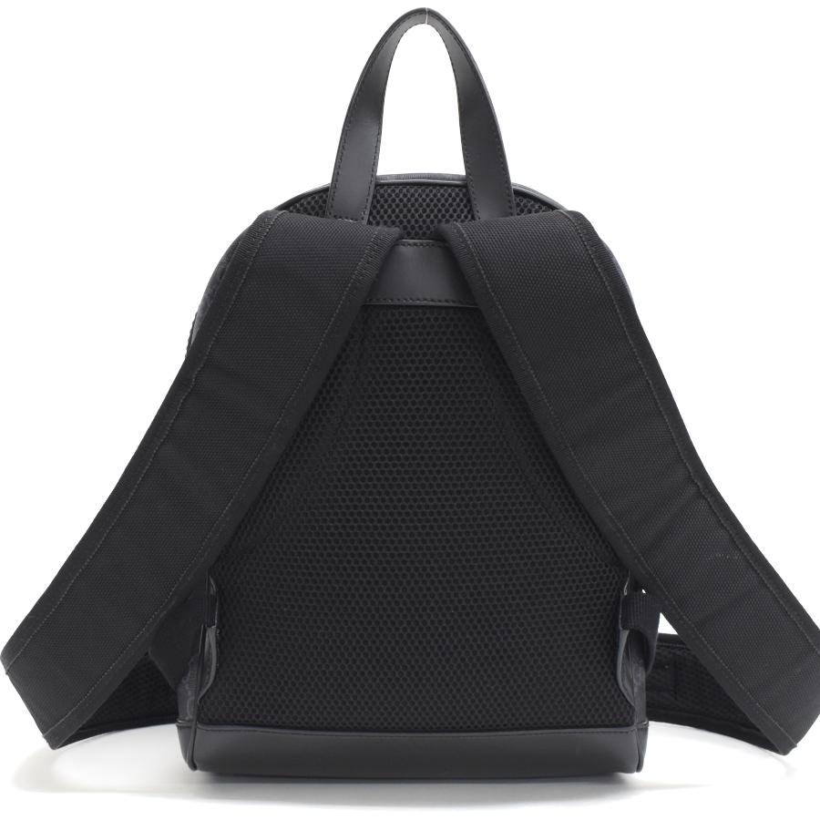 GUCCI グッチ　リュック　GGスプリーム　シェリーライン　ブラック GUCCI - グッチ リュック ソフト GGスプリーム シェリーライン 巾着
