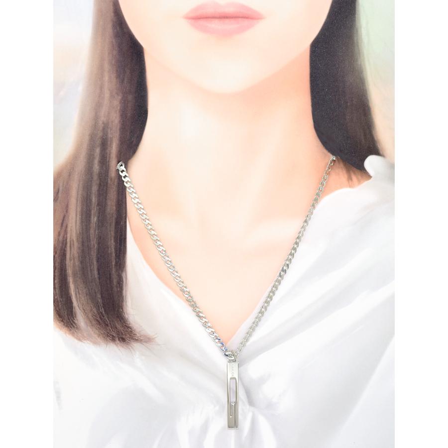 GUCCI（グッチ）ブランデッドG ネックレスです。 GUCCI（グッチ） 新品同様 ブランデッドG カットアウト ペンダント