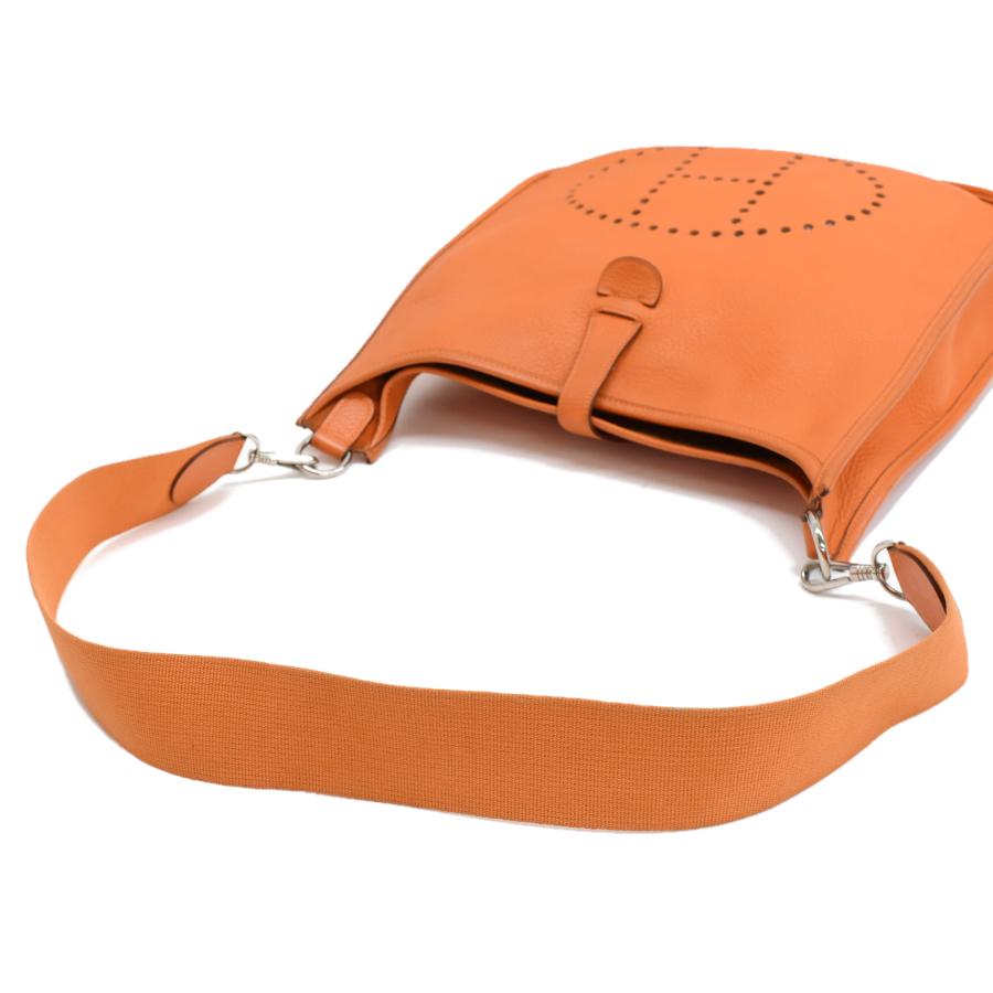 エルメス エヴリンGM ショルダーバッグ □F刻印 トリヨンクレマンス  