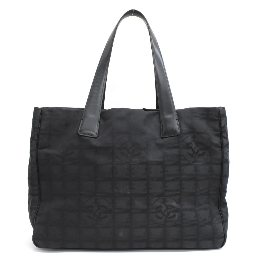 CHANEL ニュートラベルライン　ブラック トートバッグ ニュートラベルライン シャネル トートバッグ ナイロン ブラック