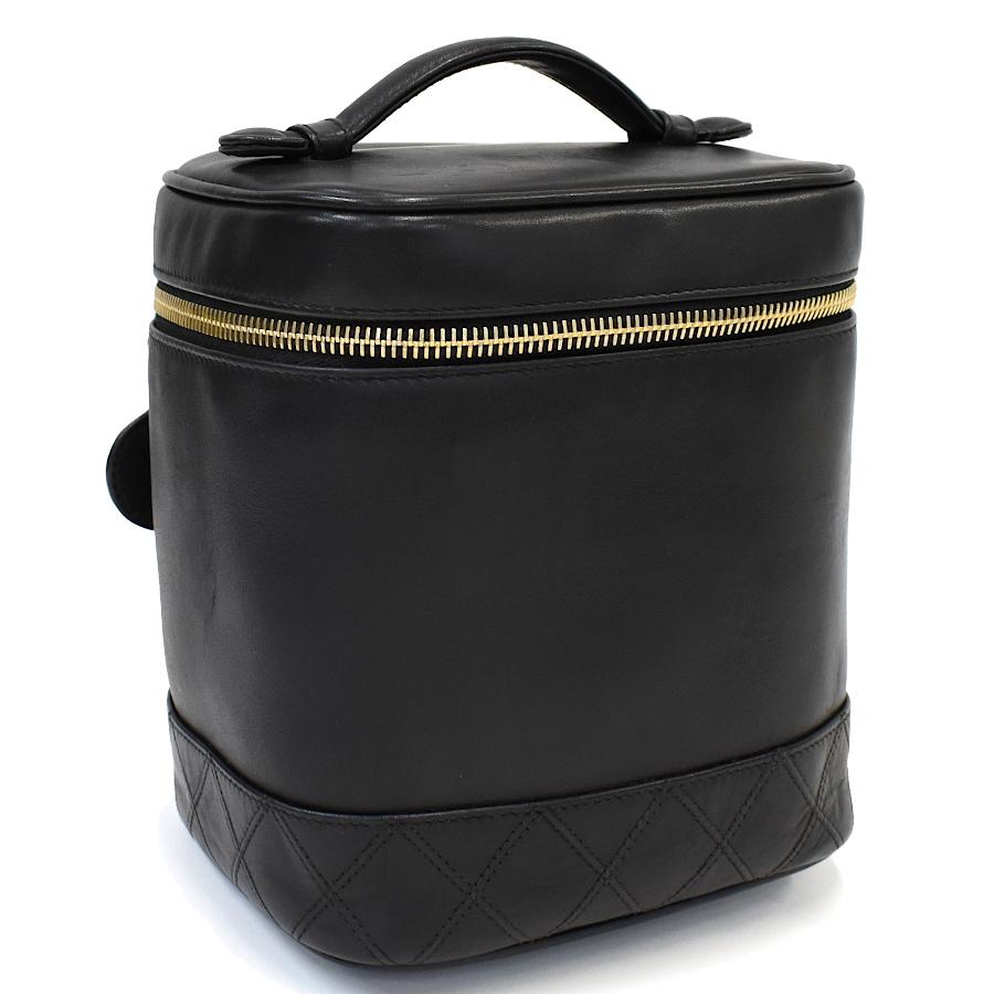 CHANEL シャネル　レザー　ビコローレ　バニティポーチ CHANEL（シャネル） バニティ ハンドバッグ ポーチ A01619 ビコローレ
