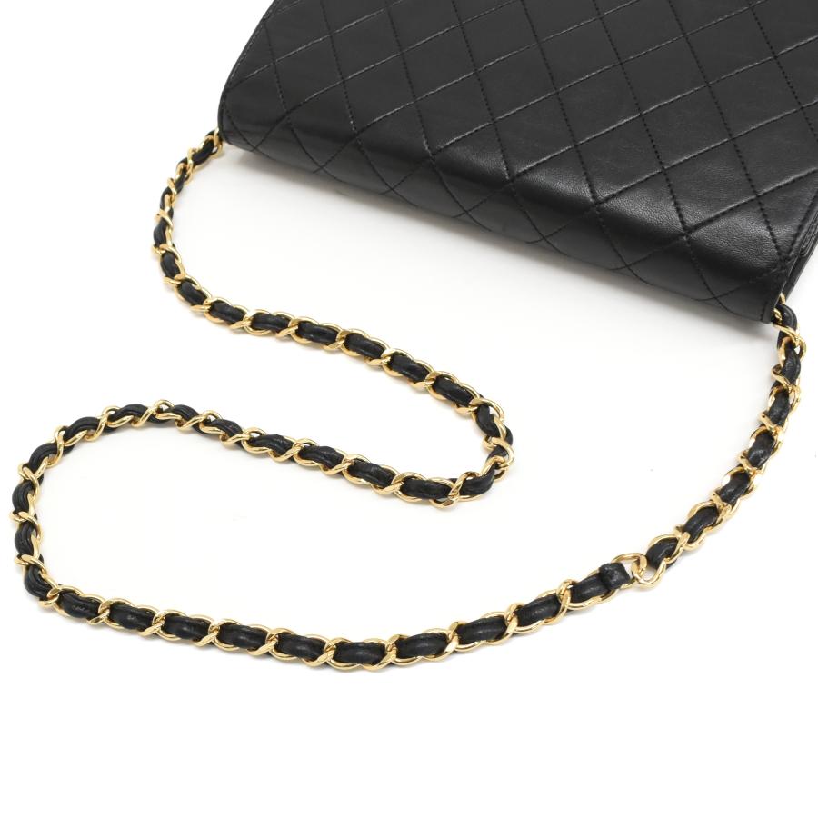 CHANELシャネル マトラッセ ココチャーム チェーンショルダー バッグ正規品 CHANEL シャネル【美品】マトラッセ チェーンショルダーバッグ ココ