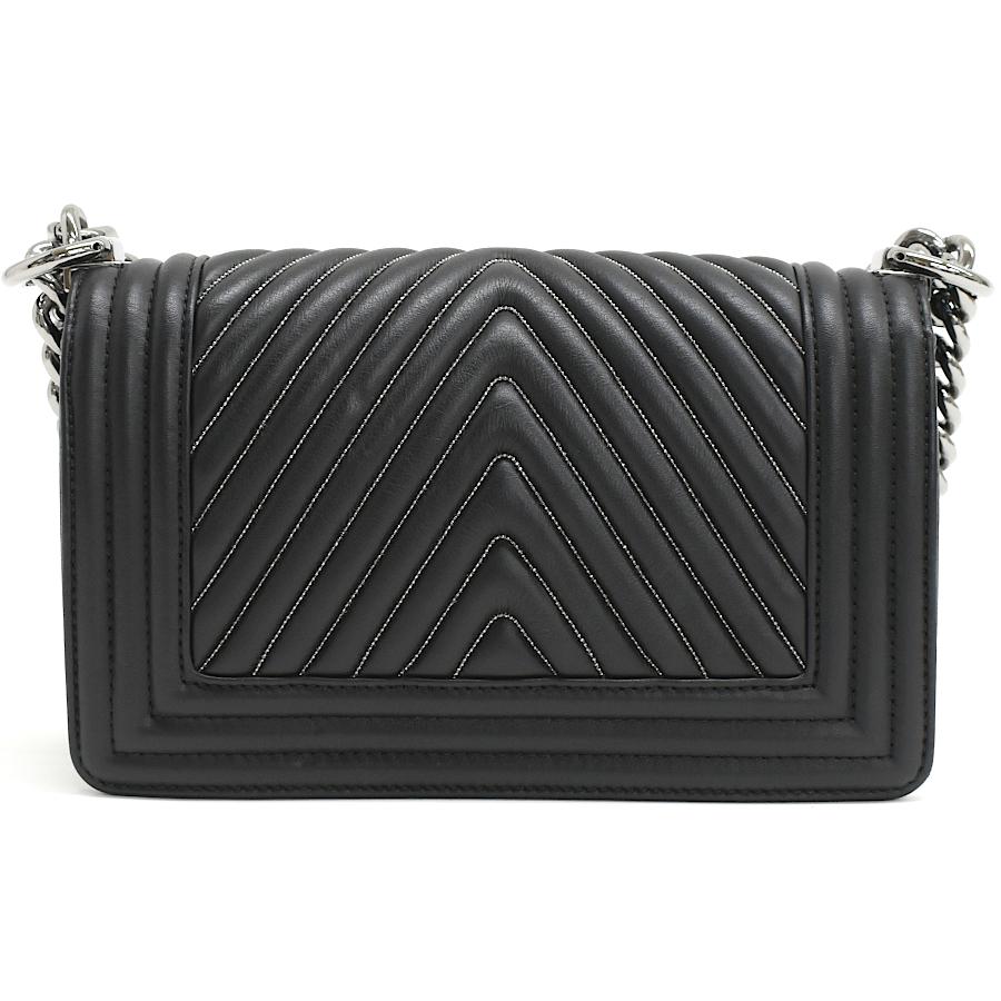BOY CHANEL 新品同様 シャネル ボーイシャネル 20 シェブロン