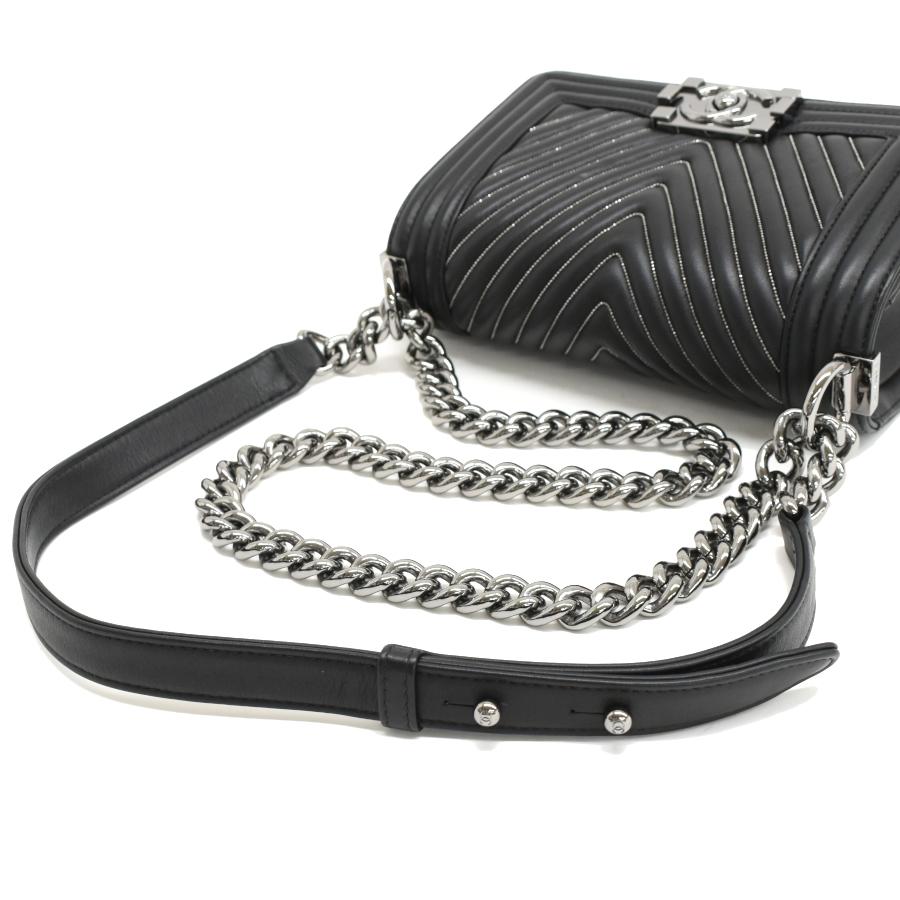 CHANEL(シャネル) ショルダーバッグ ボーイシャネル20/マトラッセ A67085 黒 メタルシリアルプレート/ヴィンテージシルバー金具/チェーンショルダー ラムスキン CHANEL - CHANEL(シャネル) ショルダーバッグ ボーイシャネル20