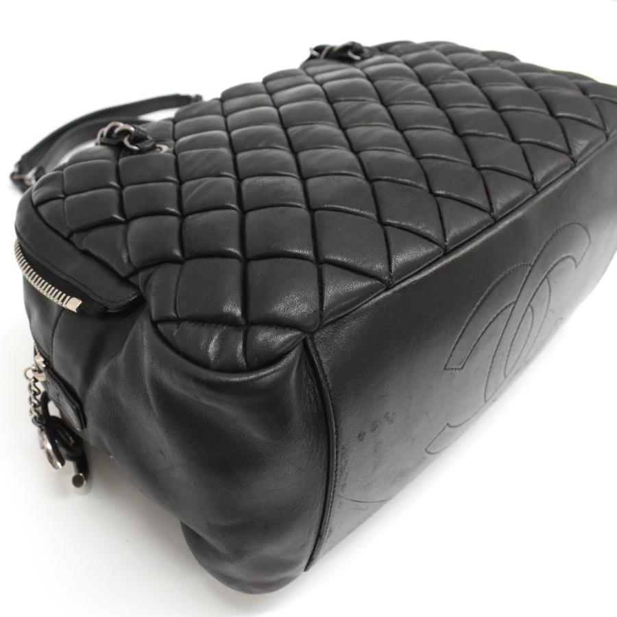 CHANEL（シャネル） バブルキルト Wファスナー チェーンバッグ