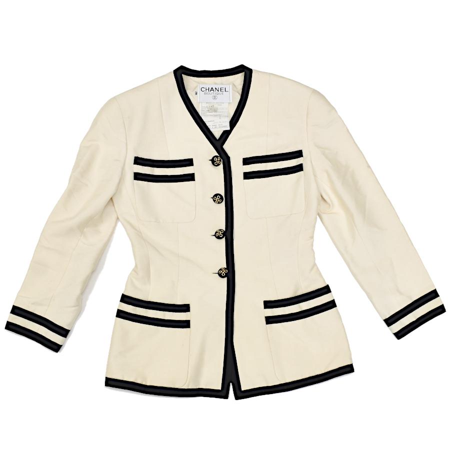 CHANEL（シャネル） セットアップ スーツ ノーカラージャケット