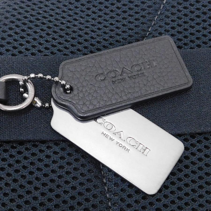 美品 コーチ PVC ボディバッグ シグネチャー ロゴ金具 ファスナー ブラック COACH（コーチ） バッグ メンズ ショルダーバッグ ボディバッグ