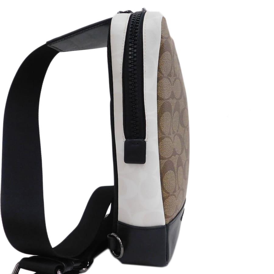 COACH（コーチ） 新品同様 ボディバッグ C2952 マルチカラー系