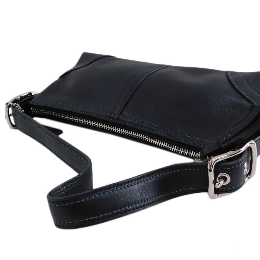 COACH（コーチ） 新品同様 アクセサリーポーチ 8A64 ブラック系 レザー 