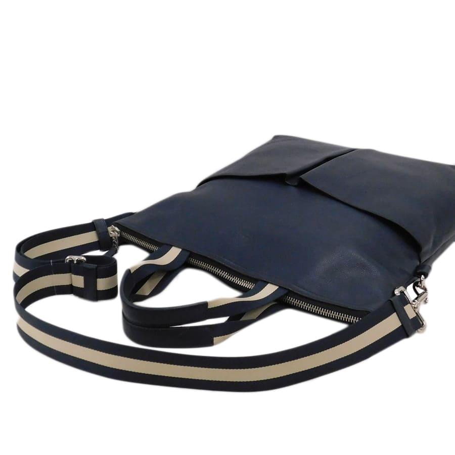 美品COACH 2WAYビジネスバッグ ネイビー ストラップ付き COACH（コーチ） 2wayバッグ F54759 ネイビー系 レザー 斜め掛け 通学