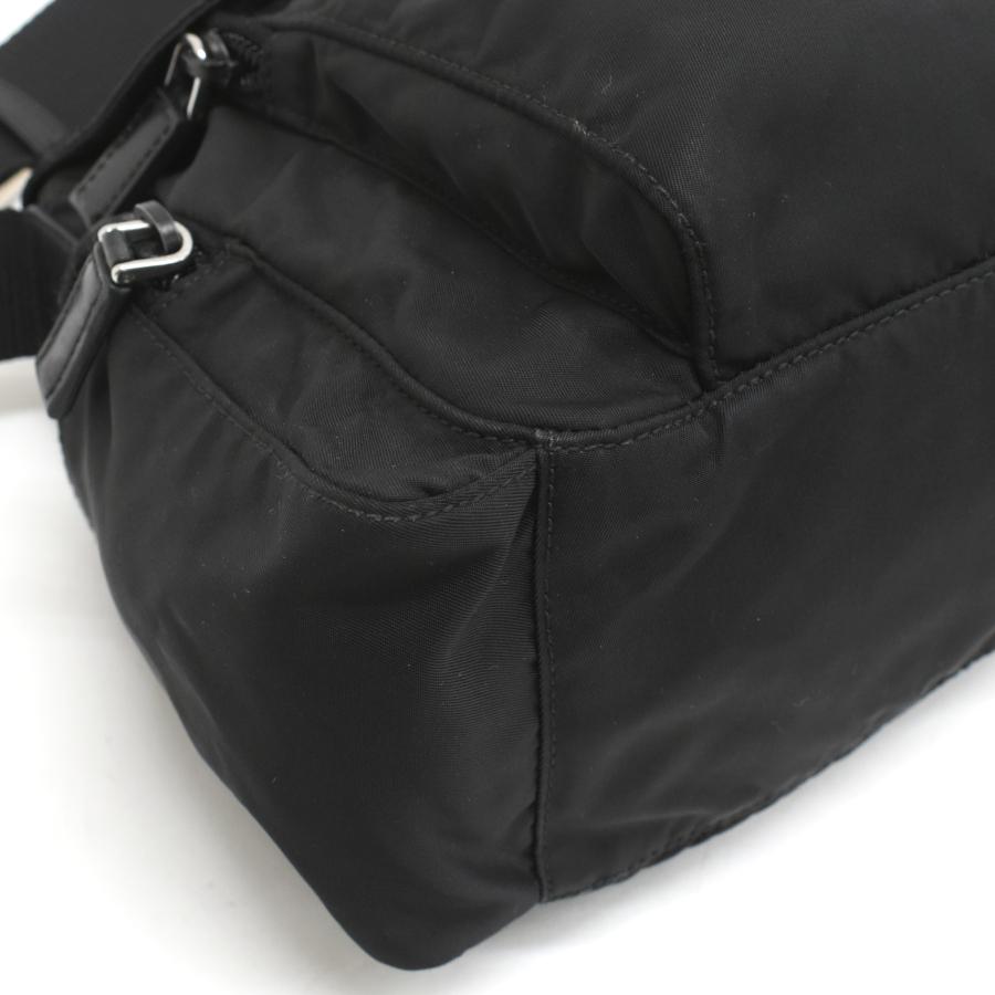 PRADA（プラダ） クロスボディ ショルダーバッグ BT0501 VELA ナイロン