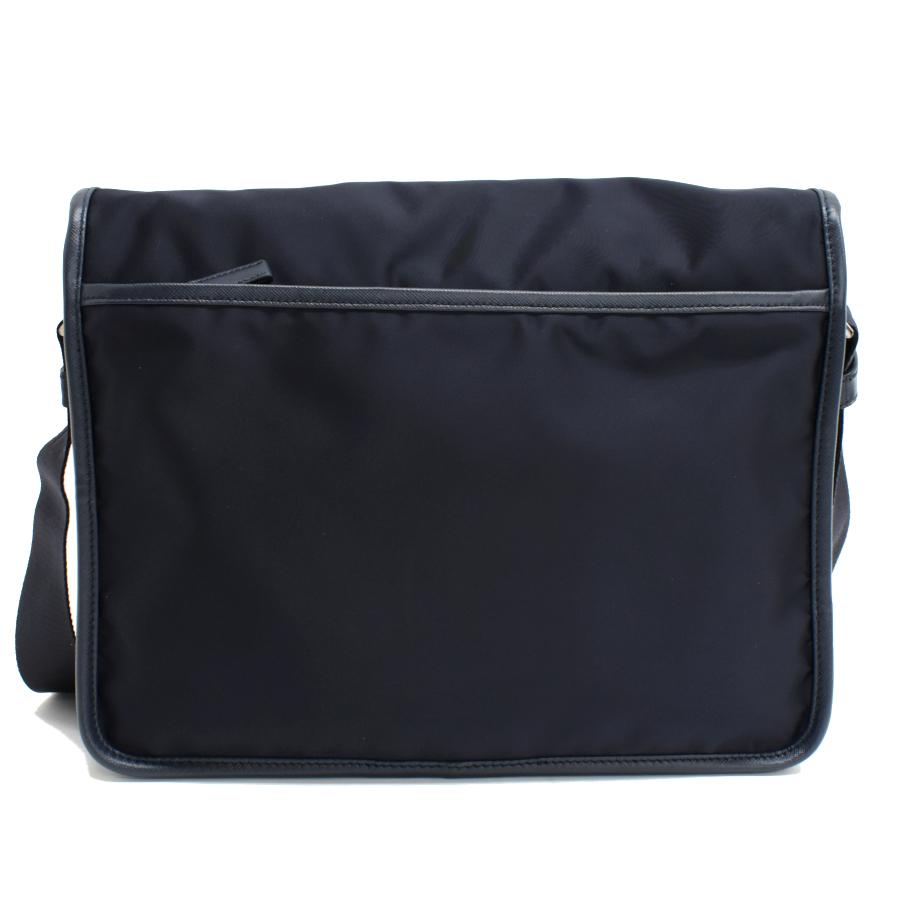 PRADA（プラダ） 新品同様 メッセンジャーバッグ ショルダーバッグ
