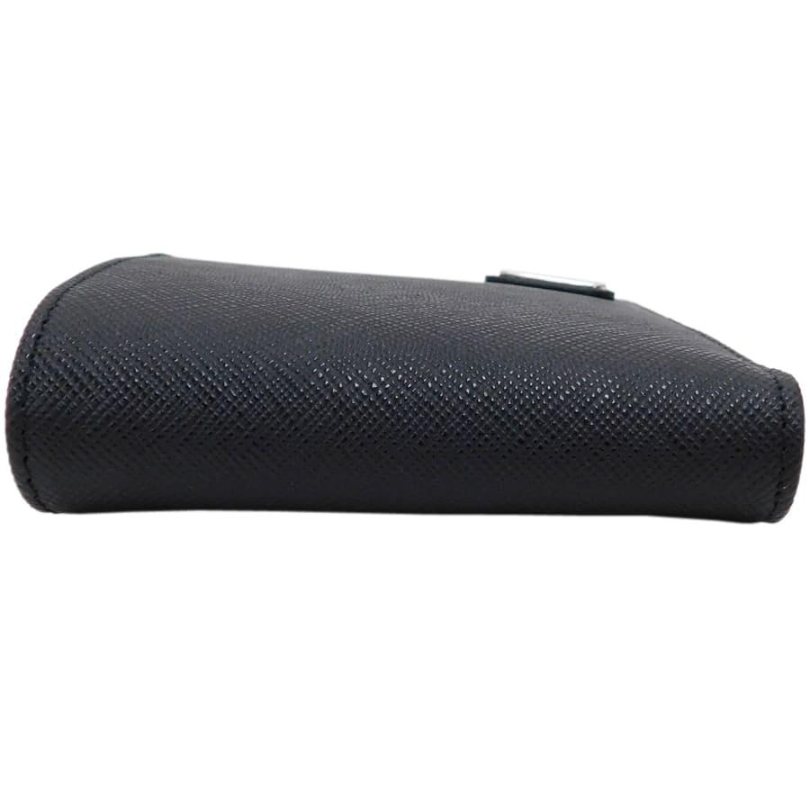 PRADA（プラダ） 新品同様 二つ折財布 サフィアーノ 2MO738 ブラック系