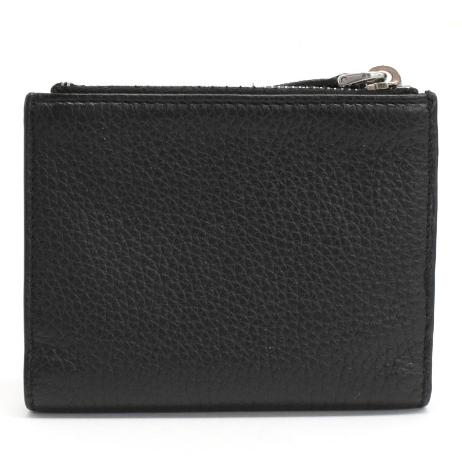 PRADA（プラダ） 新品同様 トライアングル 財布 コンパクトウォレット