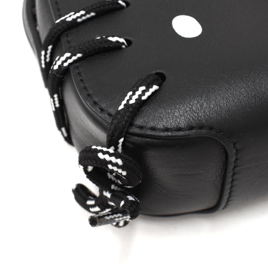 BALENCIAGA 新品同様 バレンシアガ ハローキティ コラボ クロス BALENCIAGA 新品同様 バレンシアガ ハローキティ コラボ クロス